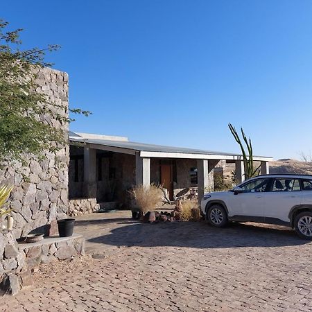 3 Aloes Guesthouse Uis Экстерьер фото